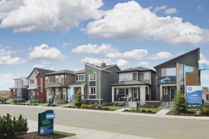 Wolf Willow Laned homes showhomes