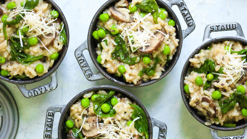 instant pot mushroom risotto with spinach, peas, and parmesan cheese